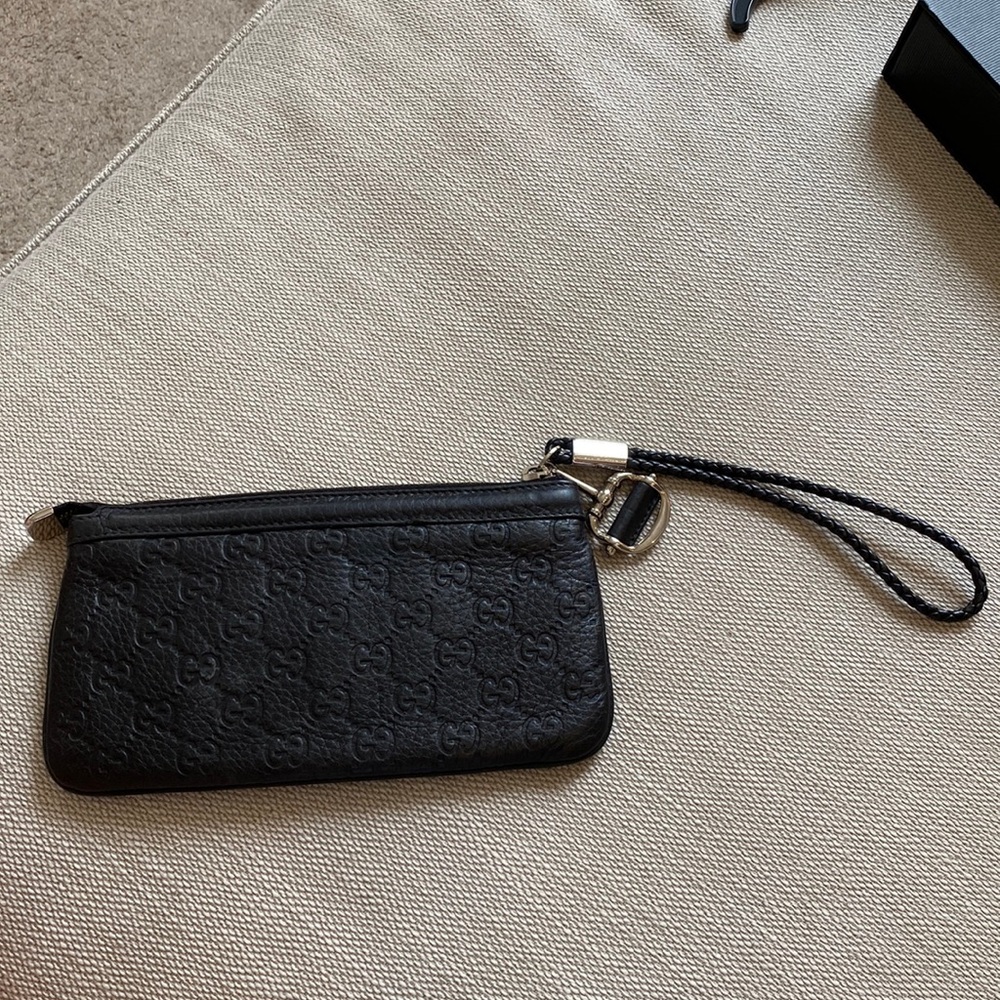 Gucci black clutch with horsebit detail